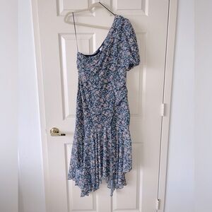 ASTR The Label Flowy One Shoulder Midi Dress